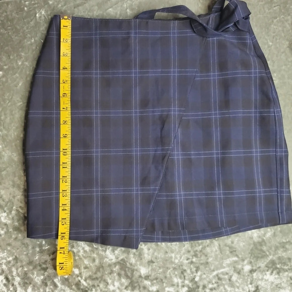 Express Wrap Plaid Skirt - Picture 8 of 8